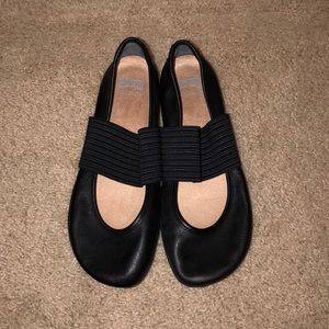 camper elastic band ballet flats, nwob, size 36